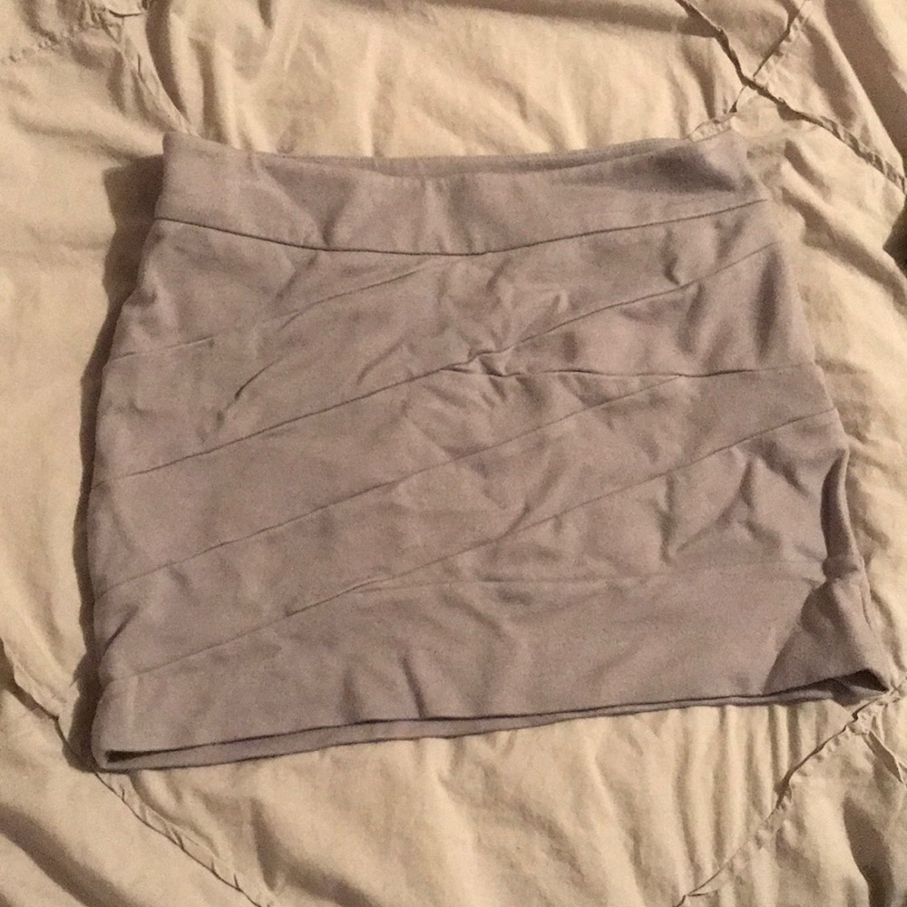 Grey pencil skirt
